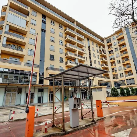 Athos * Podgorica